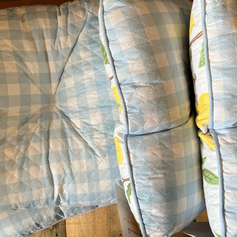 Lemon / Blue Gingham Reversible Seat Cushion set of 4 NWT - Picture 11 of 11